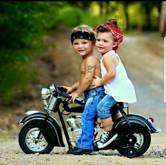 Meet your Posher, Nicole - Picture 1 of 1